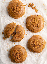 Load image into Gallery viewer, Biscoff Millionaire Cookie