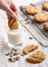 Load image into Gallery viewer, Luxury Chocolate Chunk Cookie