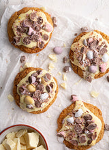 Load image into Gallery viewer, White Chocolate Mini Egg Cookie
